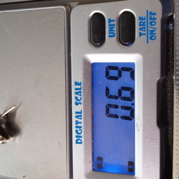 Black Onyx Stone Stud Earrings - Picture 6 of 13